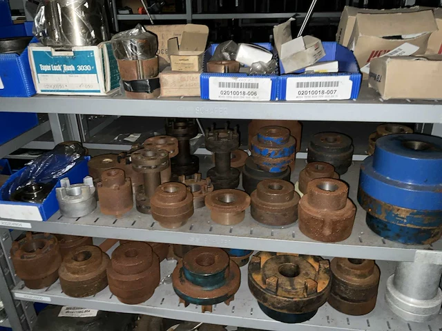 Partij spare parts - afbeelding 3 van  7