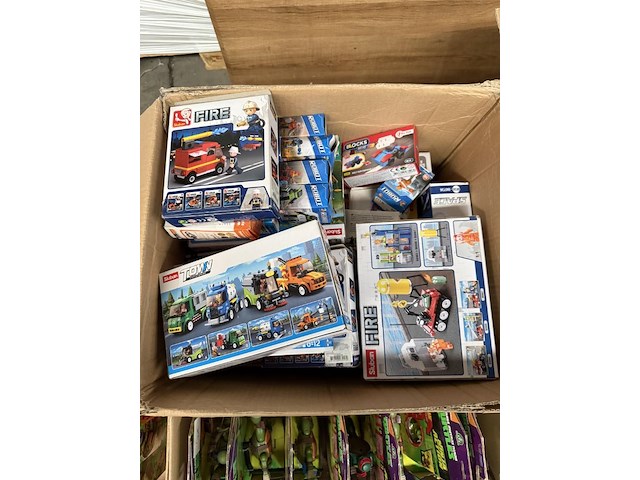 Partij speelgoed - afbeelding 1 van  1