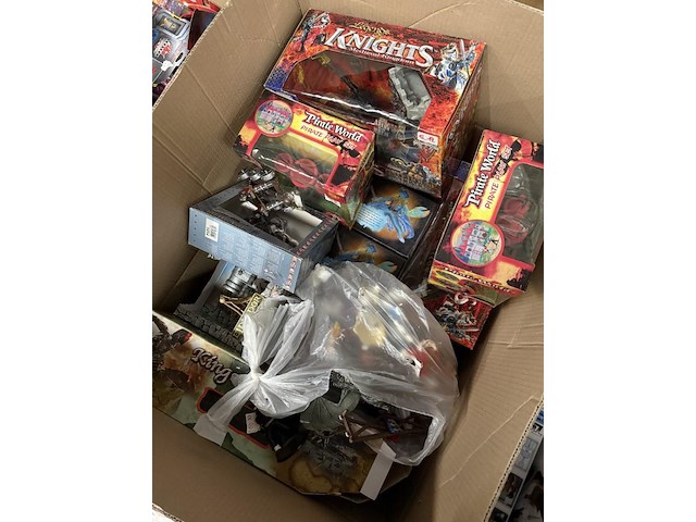 Partij speelgoed - afbeelding 1 van  4