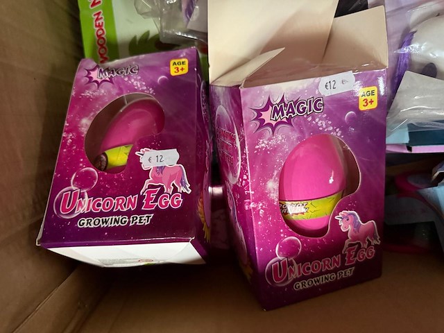 Partij speelgoed - afbeelding 1 van  7