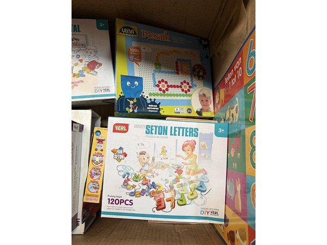 Partij speelgoed - afbeelding 3 van  4