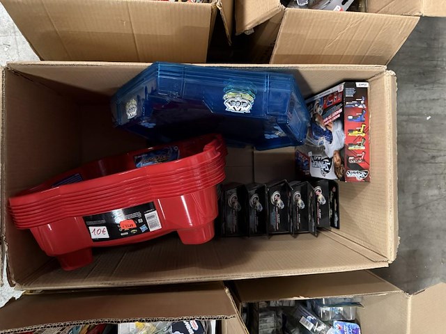 Partij spinners en acc. - afbeelding 5 van  5