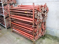 Partij stansoenen 160cm (plm 100) - afbeelding 2 van  3