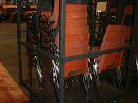 Partij stapelstoelen + kar - afbeelding 1 van  7
