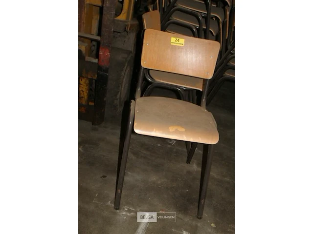 Partij stapelstoelen - afbeelding 4 van  5