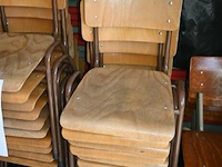 Partij stapelstoelen - afbeelding 3 van  6