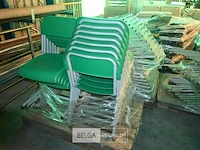 Partij stapelstoelen - afbeelding 1 van  6