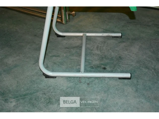 Partij stapelstoelen - afbeelding 6 van  6