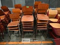 Partij stapelstoelen - afbeelding 1 van  4
