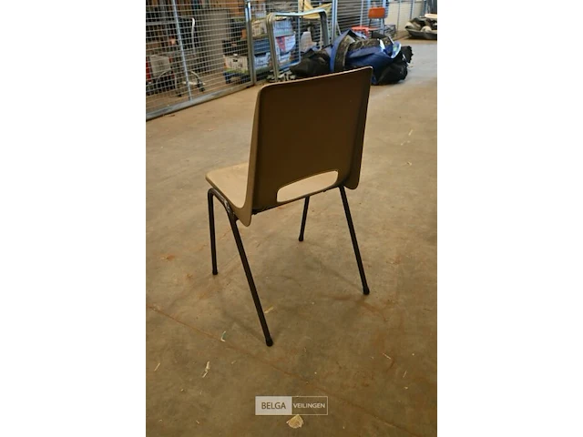 Partij stapelstoelen - afbeelding 4 van  4
