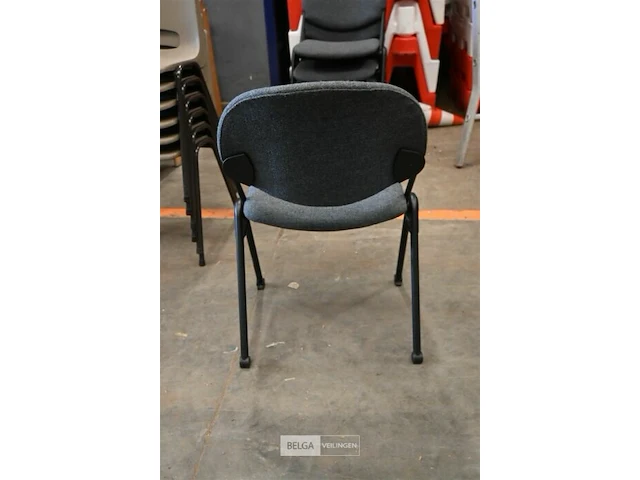 Partij stapelstoelen - afbeelding 4 van  4