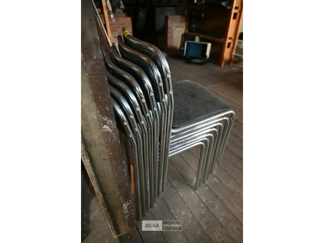 Partij stapelstoelen - afbeelding 3 van  3