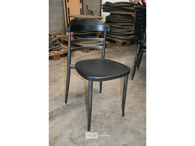 Partij stapelstoelen - afbeelding 2 van  5