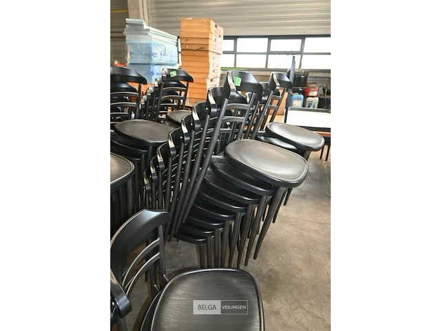 Partij stapelstoelen - afbeelding 5 van  5