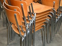 Partij stapelstoelen - afbeelding 2 van  5