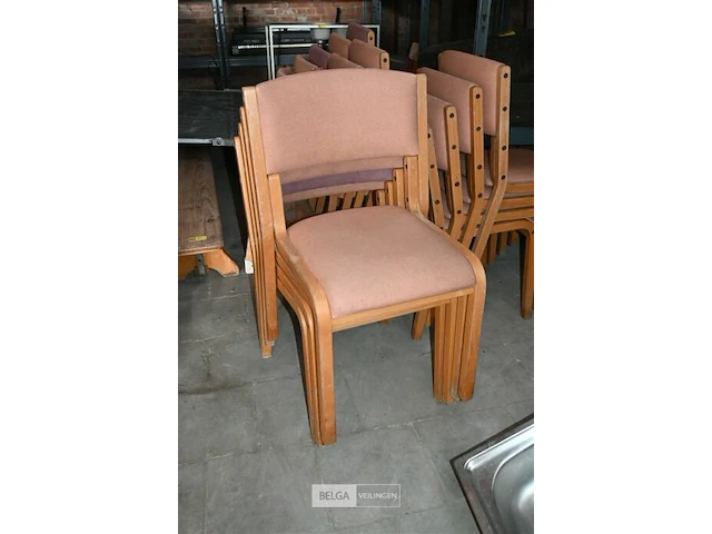 Partij stapelstoelen - afbeelding 3 van  4