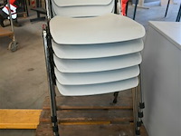Partij stapelstoelen - afbeelding 2 van  4