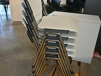 Partij stapelstoelen - afbeelding 3 van  4