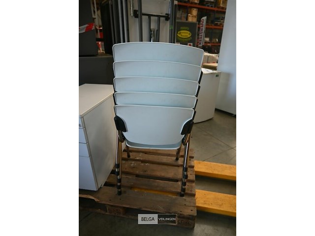 Partij stapelstoelen - afbeelding 4 van  4