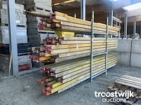 Partij steigerplanken