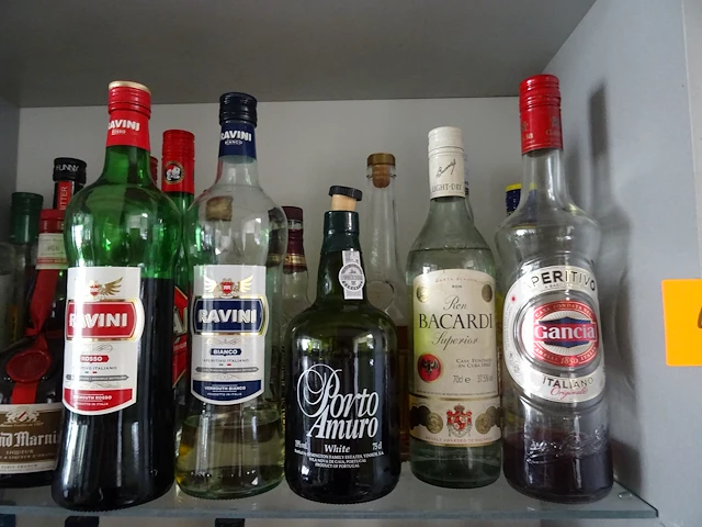 Partij sterke dranken - afbeelding 3 van  7