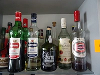 Partij sterke dranken - afbeelding 3 van  7
