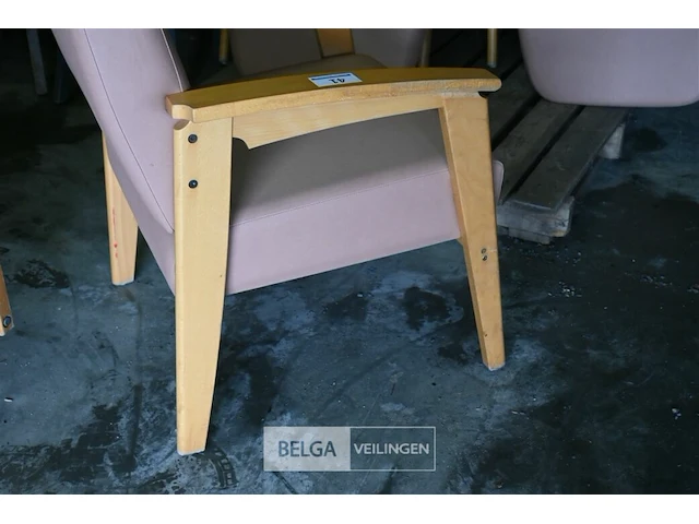 Partij stoelen met armleuning - afbeelding 7 van  7