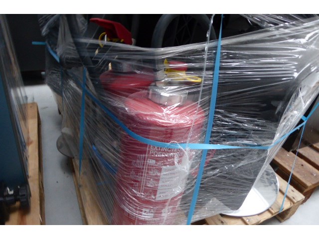 Partij stoelen - afbeelding 3 van  3