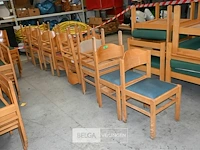 Partij stoelen - afbeelding 1 van  4