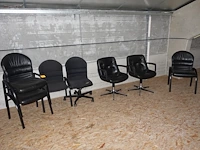 Partij stoelen - afbeelding 1 van  3