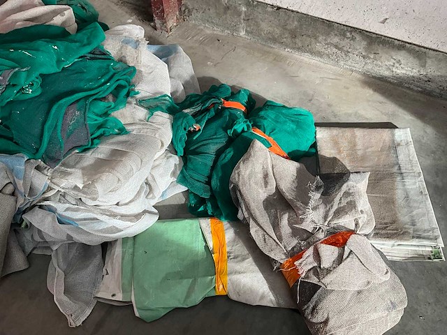 Partij stofnetten - afbeelding 7 van  7