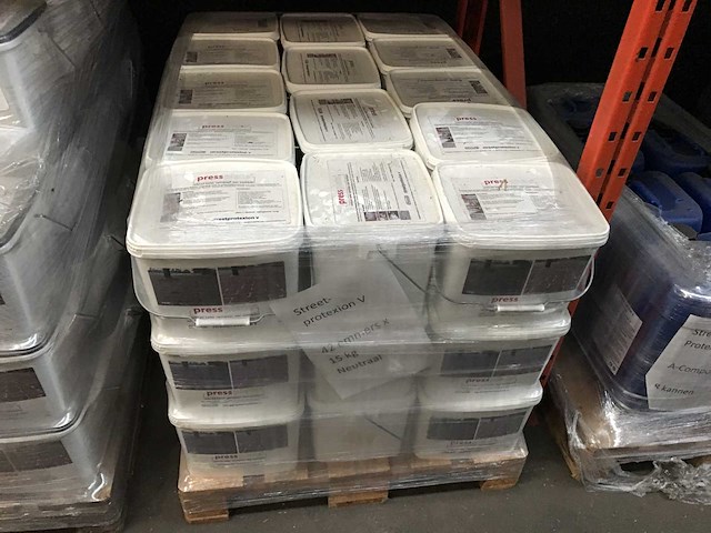 Partij streetprotection voegmiddel 5 paletten - afbeelding 14 van  15