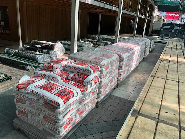 Partij strooizout 235 st. - 25 kg/zak - afbeelding 1 van  10