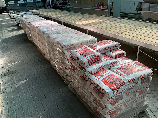 Partij strooizout 235 st. - 25 kg/zak - afbeelding 3 van  10