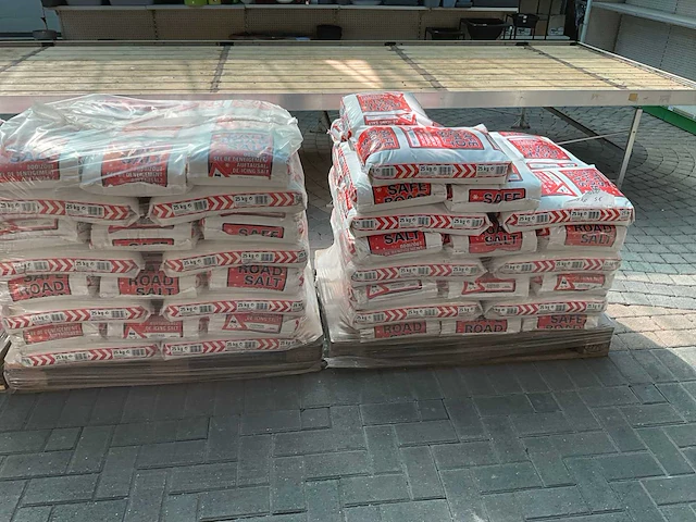 Partij strooizout 235 st. - 25 kg/zak - afbeelding 4 van  10