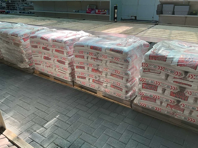Partij strooizout 235 st. - 25 kg/zak - afbeelding 5 van  10