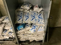 Partij strooizout - afbeelding 2 van  6
