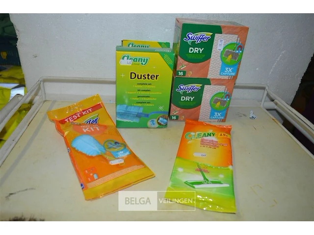 Partij swiffer & claeny setjes - afbeelding 1 van  4