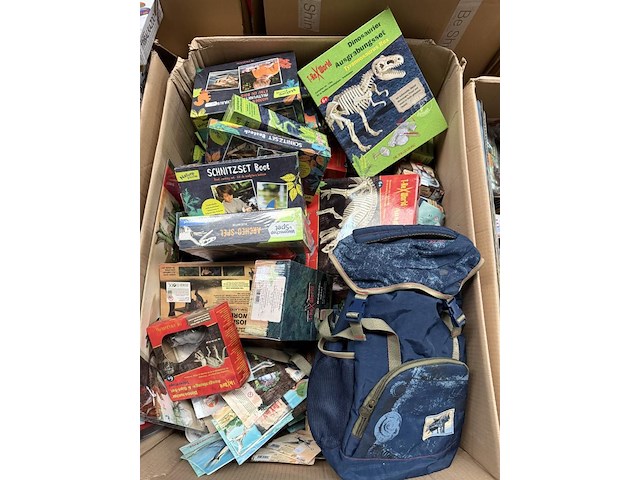 Partij t-rex world by spiegelburg - afbeelding 1 van  9