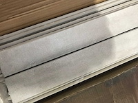 Partij tegels en plinten 1 palet - afbeelding 3 van  4