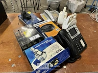 Partij telefoon onderdelen - afbeelding 1 van  5