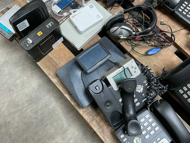 Partij telefoons - afbeelding 4 van  8