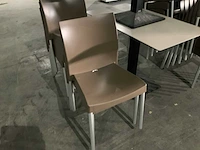 Partij terrastafels- en stoelen - afbeelding 6 van  13