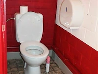 Partij toiletten en urinoirs - afbeelding 9 van  9