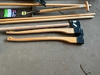 Partij tuin handgereedschap en gereedschap met steel - afbeelding 8 van  14