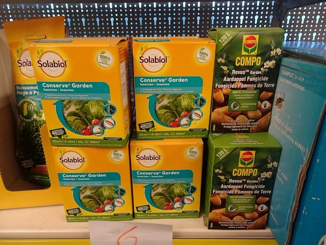 Partij tuinbenodigdheden - afbeelding 3 van  4