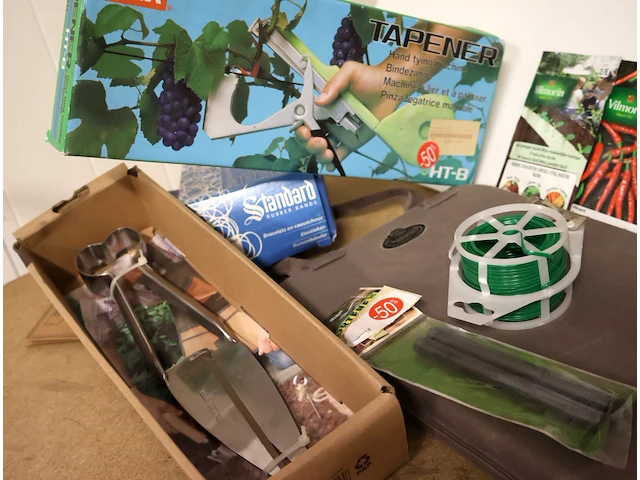 Partij tuinier - afbeelding 3 van  5