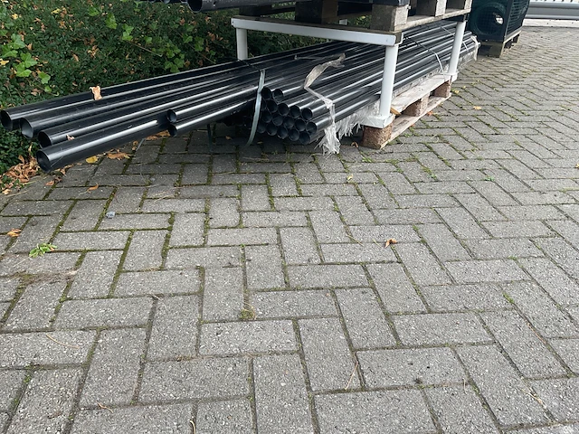 Partij tuinpalen - afbeelding 2 van  7
