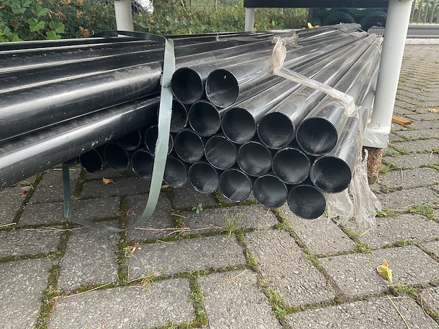 Partij tuinpalen - afbeelding 3 van  7