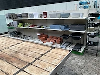 Partij tuinpotten en toebehoren - afbeelding 1 van  13